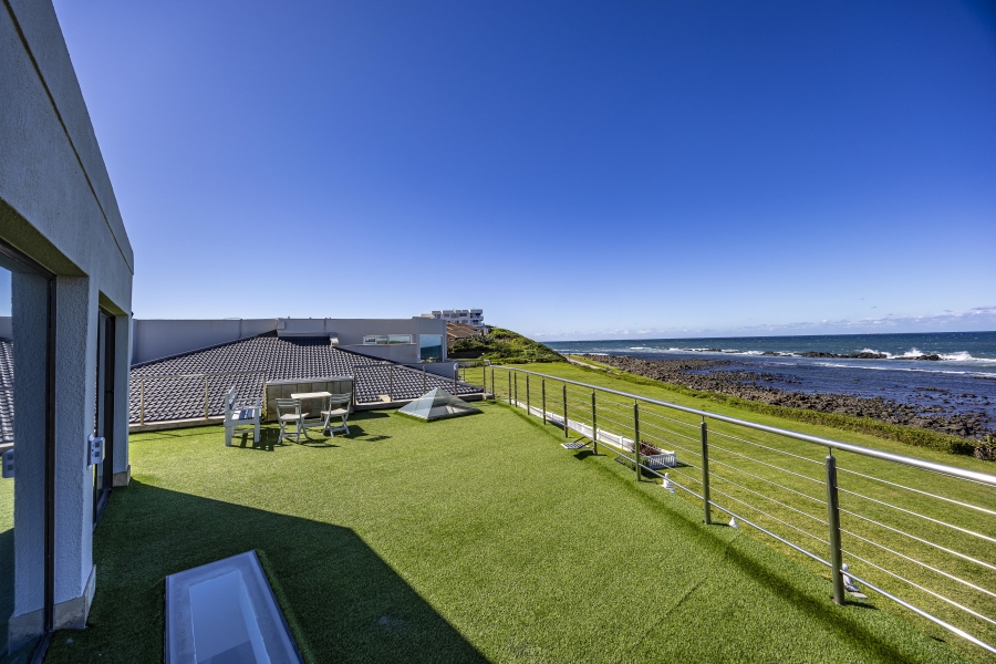 5 Bedroom Property for Sale in Gonubie Eastern Cape